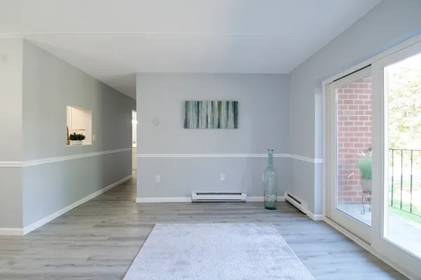 $1,950 | 22 Maple Crest Circle, Unit E, Holyoke, MA 01040