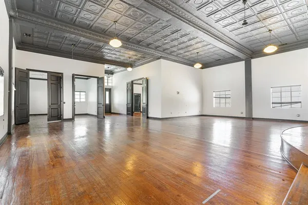 $4,250 | 2602 Kings Road, Unit A, Dallas, TX 75219