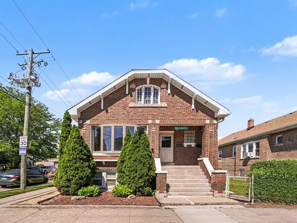 $2,300 | 1542 South 60th Court, Cicero, IL 60804