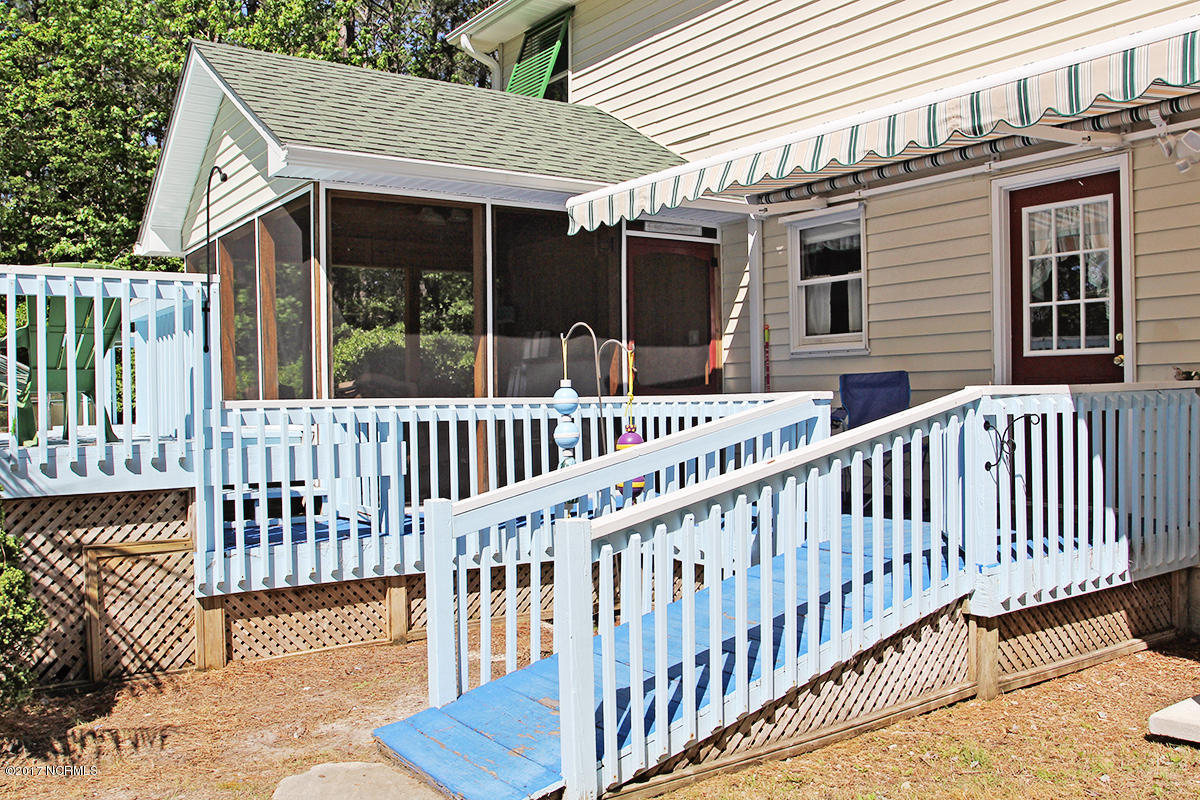 768 Straits Road Gloucester, NC 28528 - Photo 27 of 32 Ramp to back door