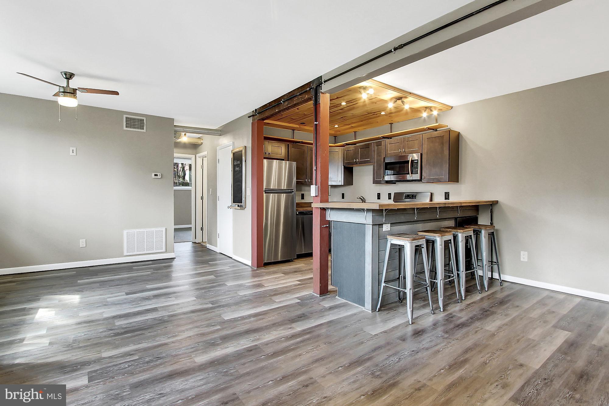 505 Epsom Road, Unit 2D Towson, MD 21286 - Photo 6 of 23 Spacious flexible dining/living layout.