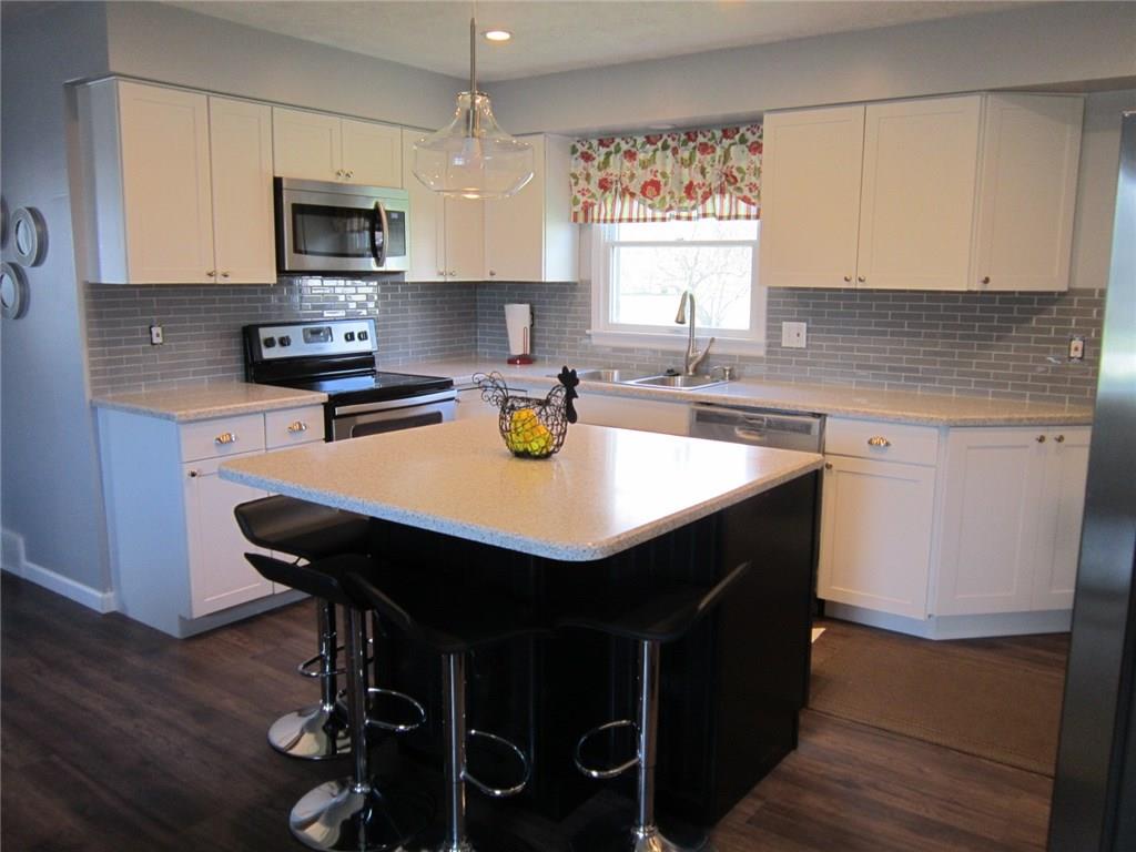 2919 Mercer Road New Castle, PA 16105 - Photo 5 of 15 Gallery Image 5