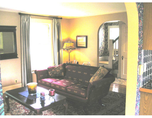 7 Oak Ridge Way Shrewsbury, MA 01545 - Photo 3 of 6 Gallery Image 3
