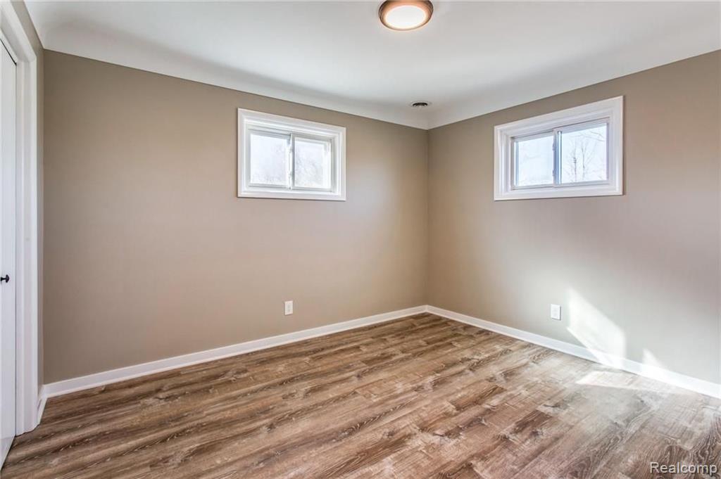 6710 Lakeshore Road Lexington, MI 48450 - Photo 30 of 31