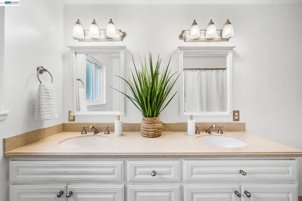 $2,199,000 | 4262 Tamur Court, Pleasanton, CA 94566