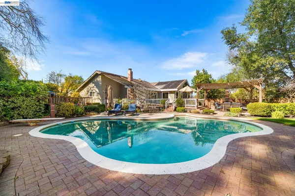 $2,199,000 | 4262 Tamur Court, Pleasanton, CA 94566