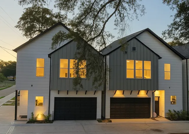 $2,595 | 4922 Hoover Street, Unit E, Houston, TX 77092