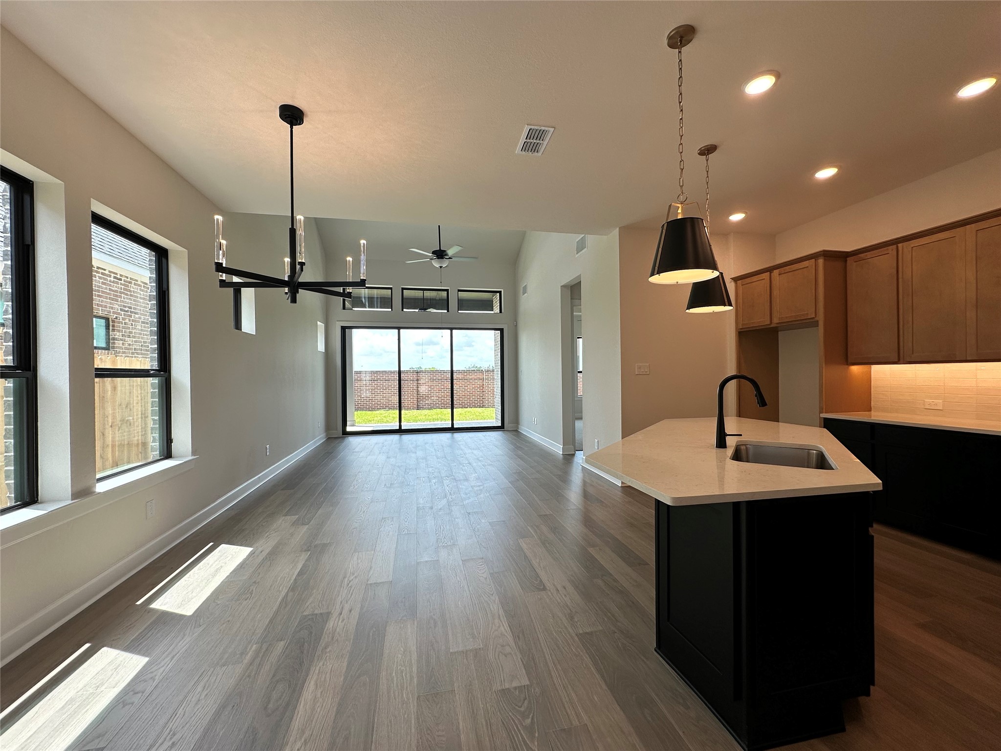 11630 Birdsong Drive Rosharon, TX 77583 - Photo 8 of 20