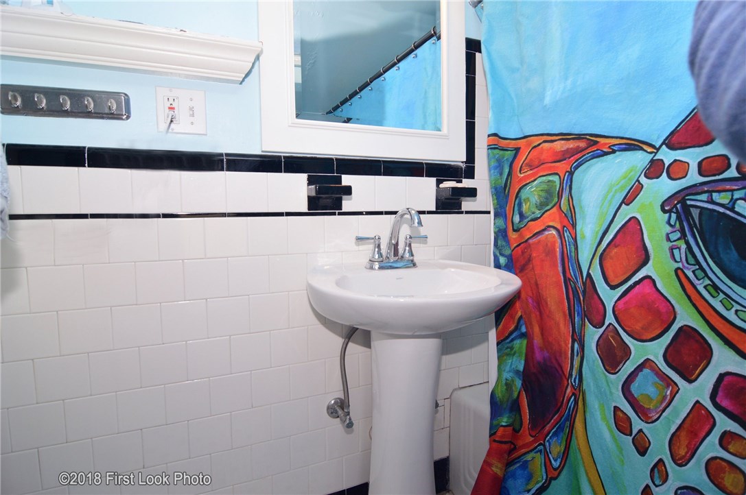 71 Seba Kent Road Pawtucket, RI 02861 - Photo 15 of 22 Gallery Image 15