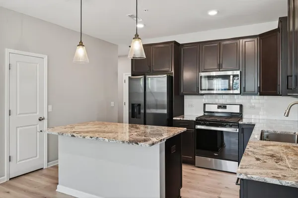 $397,400 | 304 Rum River Way, Anoka, MN 55303