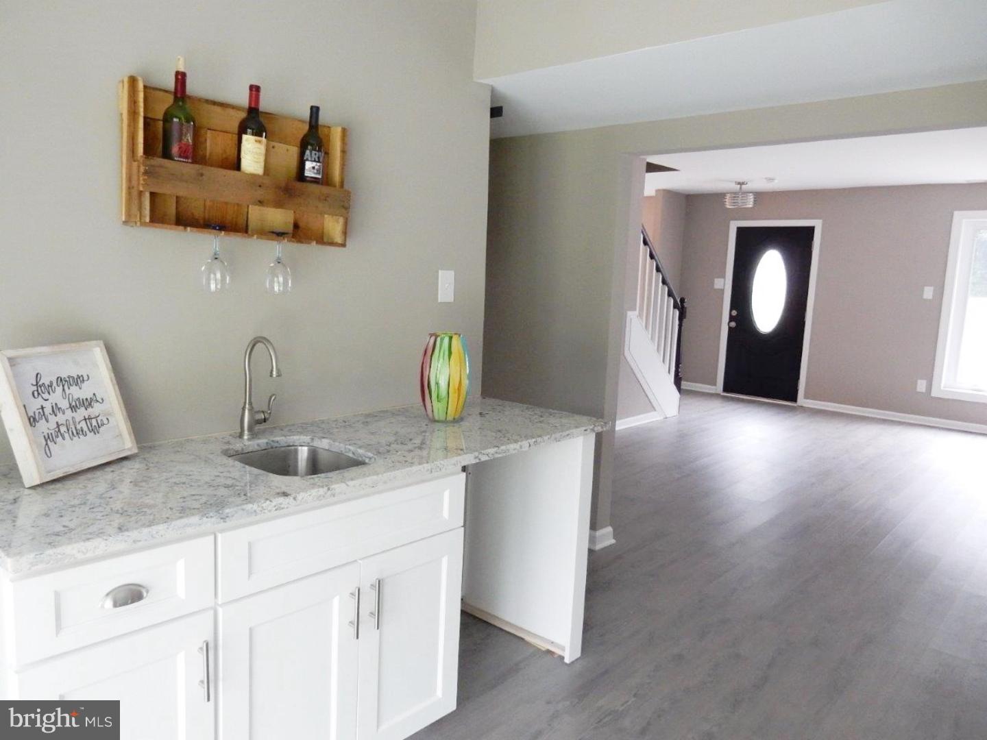 53 Spring Hill Drive Laurel Springs, NJ 08021 - Photo 14 of 22 Family Room
