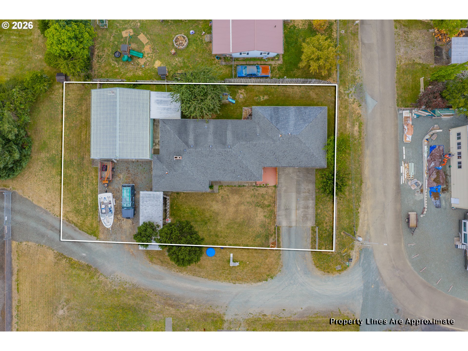 2343 Harris Street Myrtle Point, OR 97458 - Photo 4 of 37