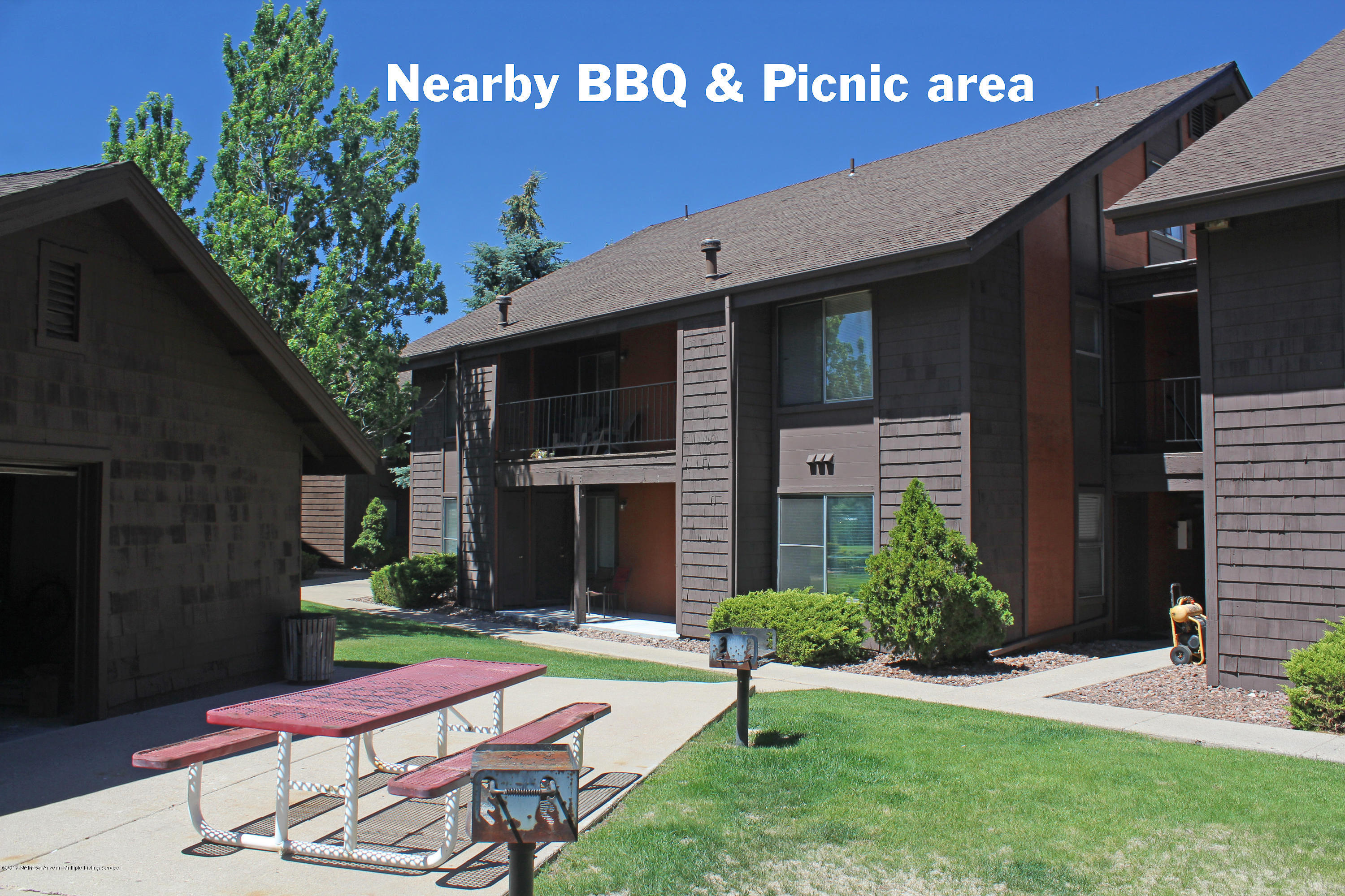 1200 South Riordan Ranch Street, Unit 16125 Flagstaff, AZ 86001 - Photo 11 of 12 BBQ