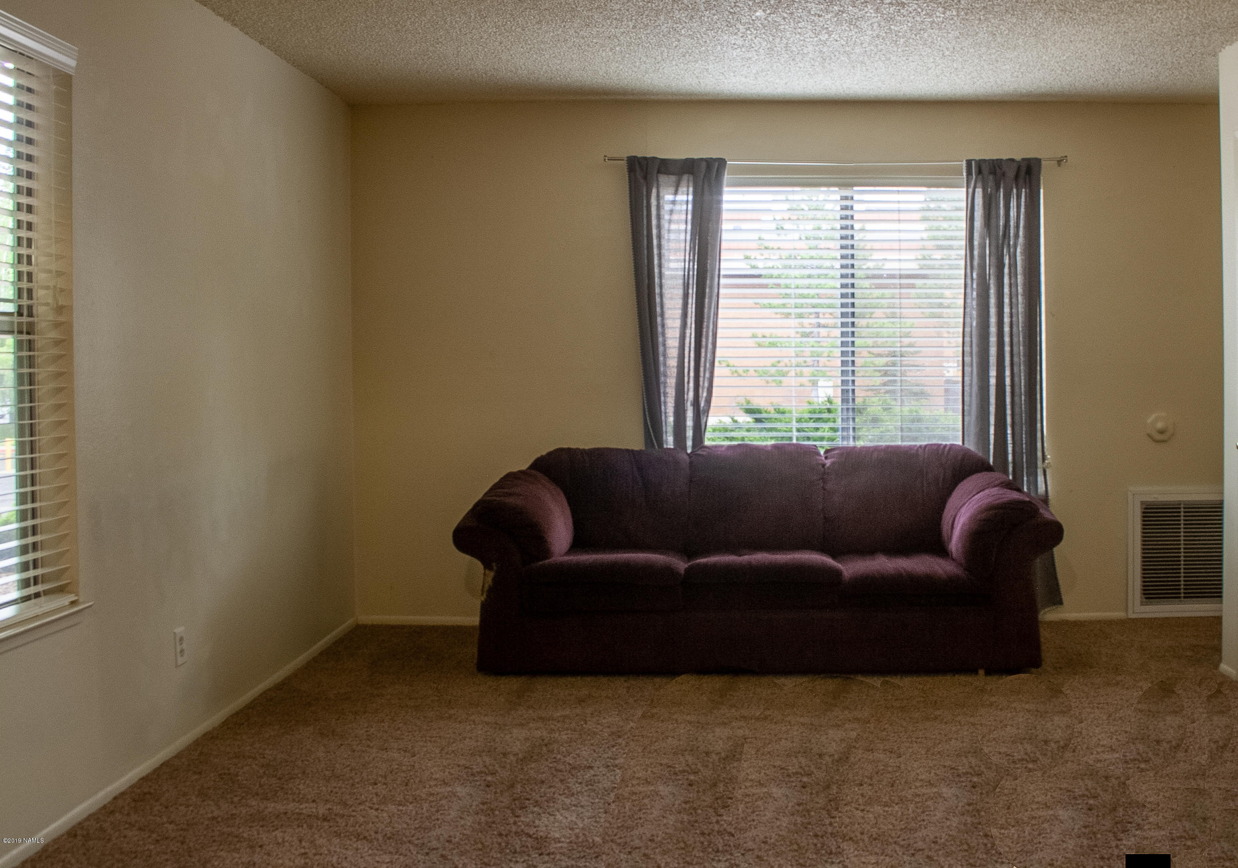 1200 South Riordan Ranch Street, Unit 16125 Flagstaff, AZ 86001 - Photo 2 of 12 Living Room
