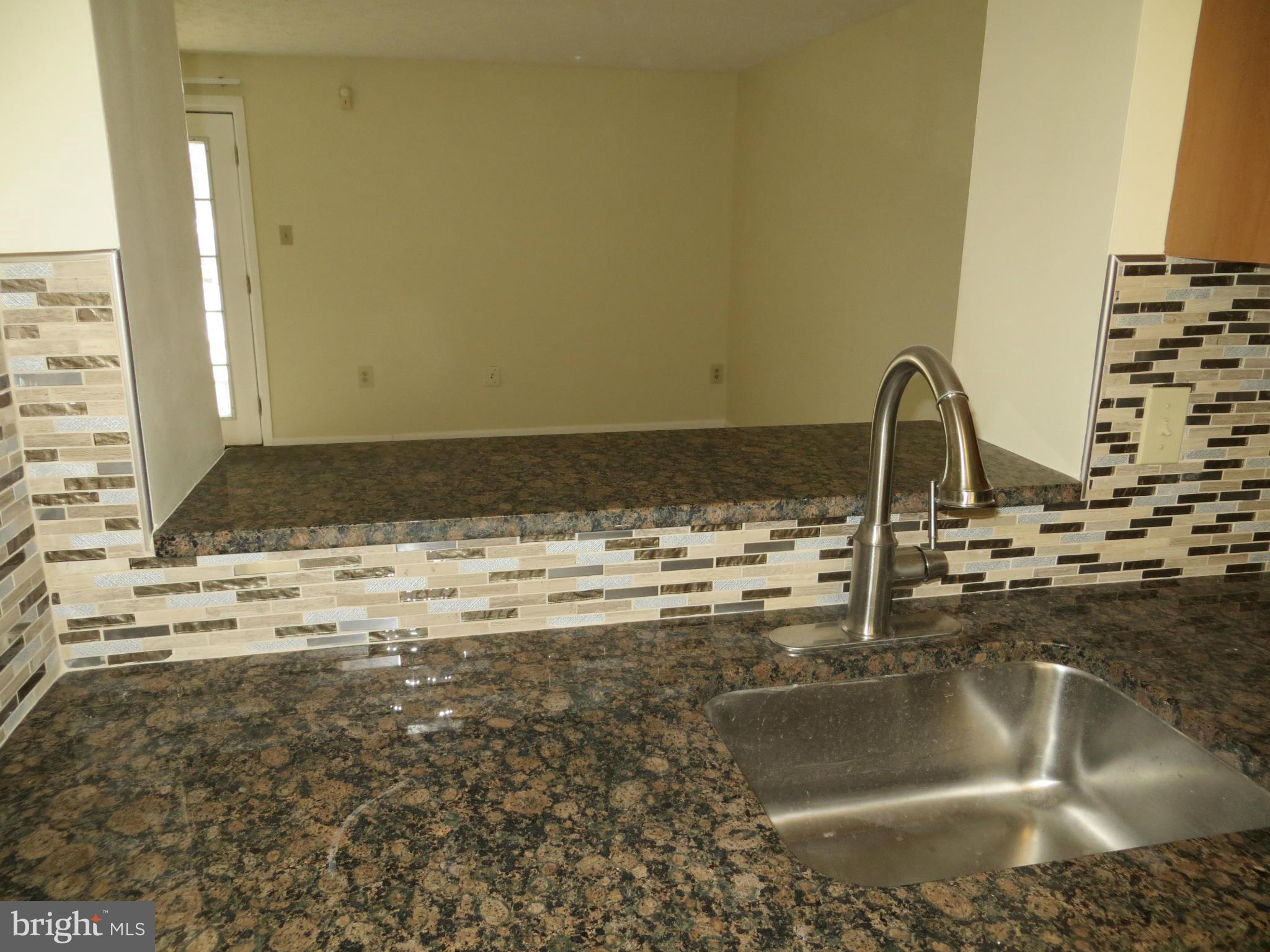 7409 Aspenpark Road Lorton, VA 22079 - Photo 5 of 15 Kitchen