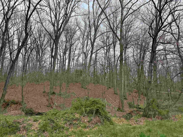 $19,500 | Oak Forrest Drive, Huntingburg, IN 47542