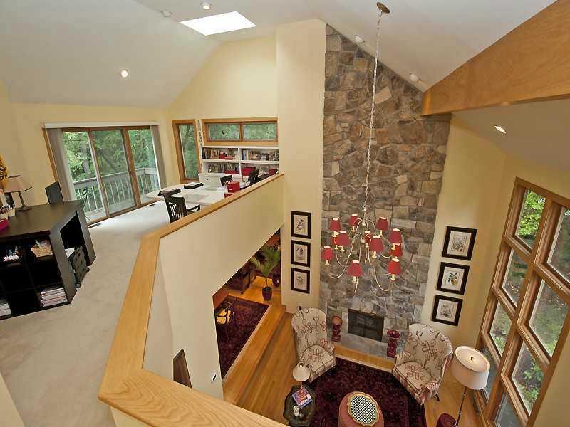 223 Timber Ridge Road Pittsburgh, PA 15238 - Photo 19 of 25 Den.
