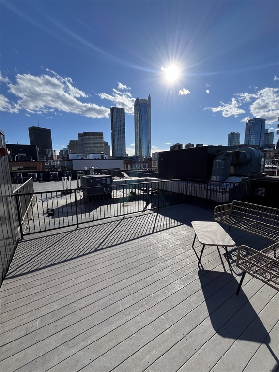 20 Parmenter Street, Unit 400 Boston, MA 02113 - Photo 3 of 21