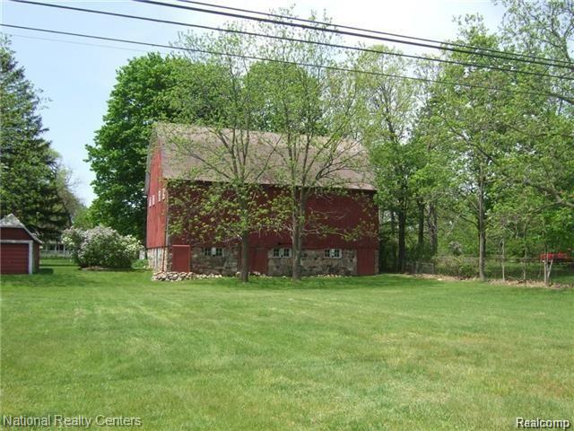 21030 Halsted Road Farmington Hills, MI 48335 - Photo 15 of 31 Gallery Image 15