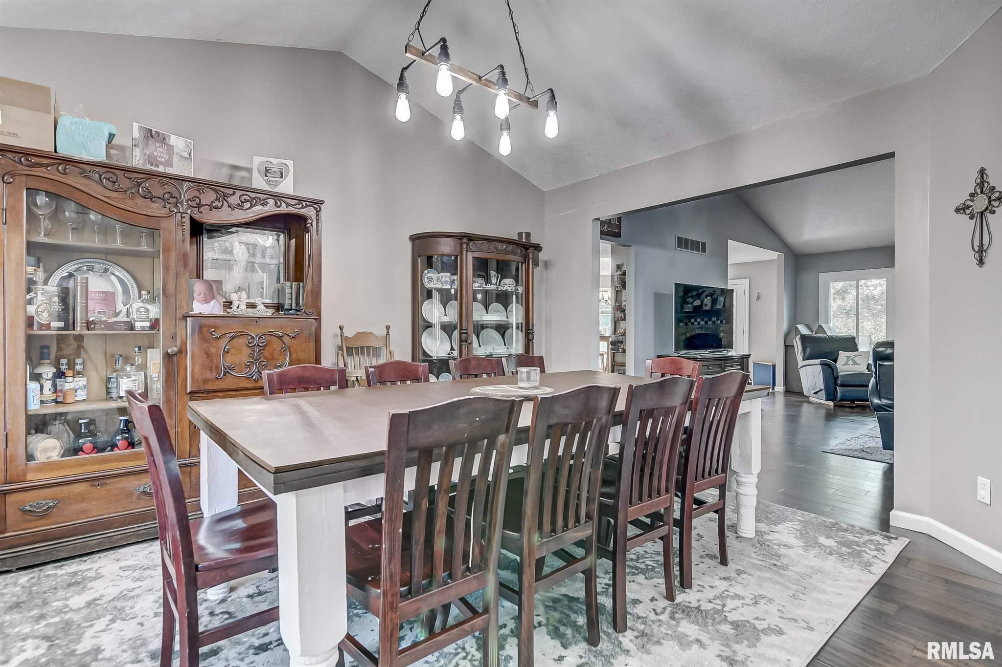 6380 Country Trail Rochester, IL 62563 - Photo 6 of 50