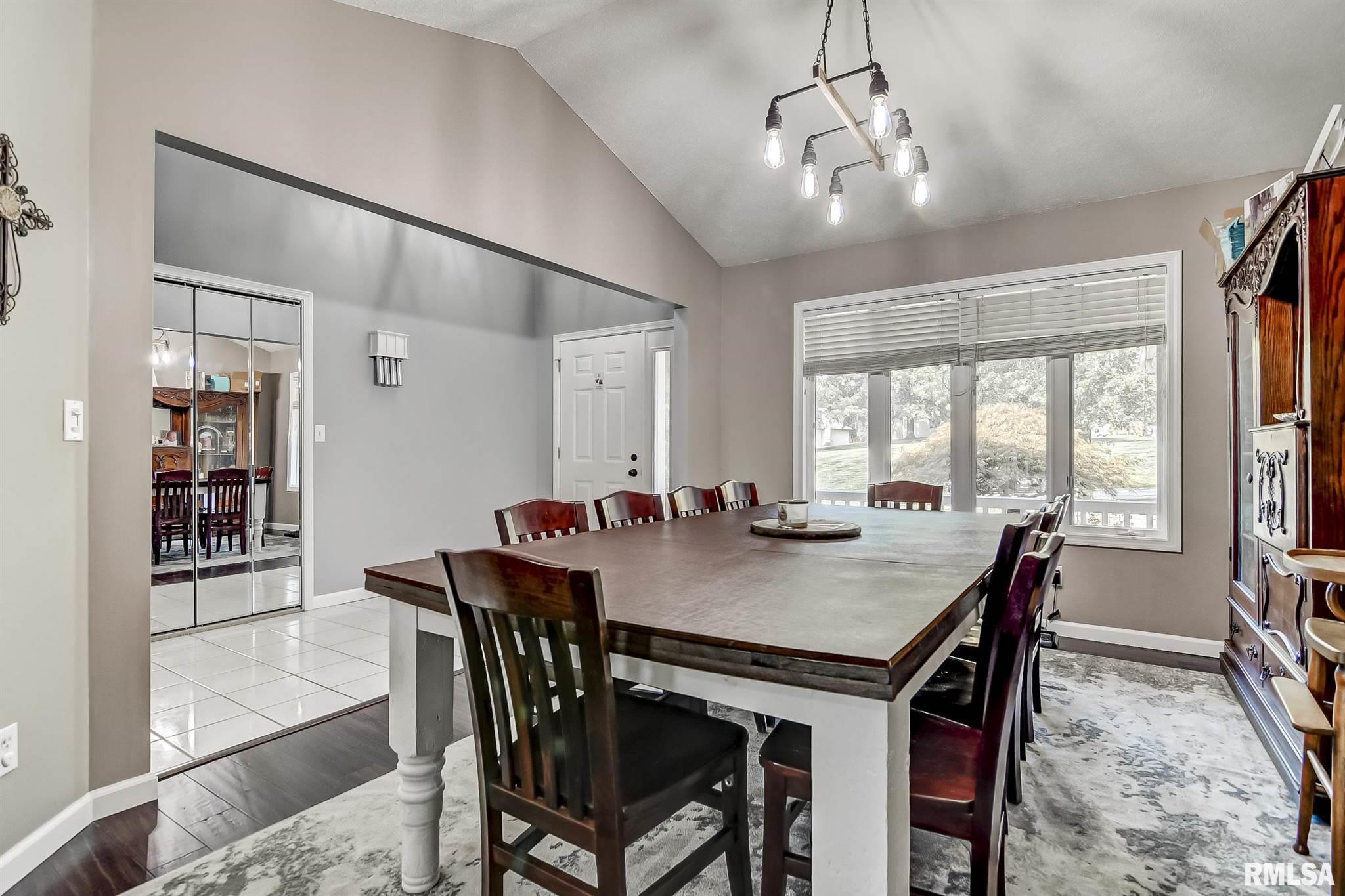 6380 Country Trail Rochester, IL 62563 - Photo 7 of 50
