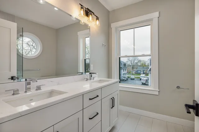 $1,450,000 | 22 Little Bay Drive, Dover, NH 03820