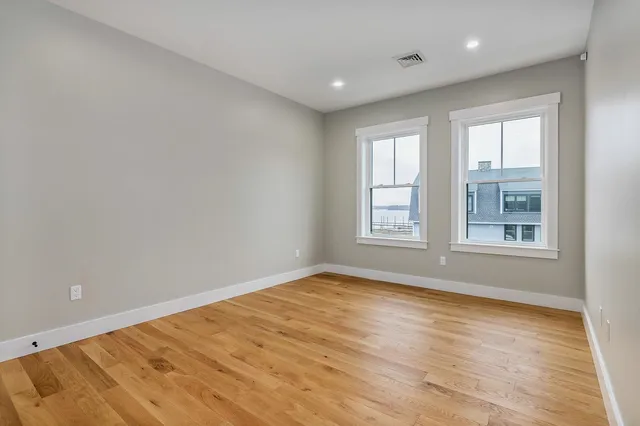 $1,450,000 | 22 Little Bay Drive, Dover, NH 03820