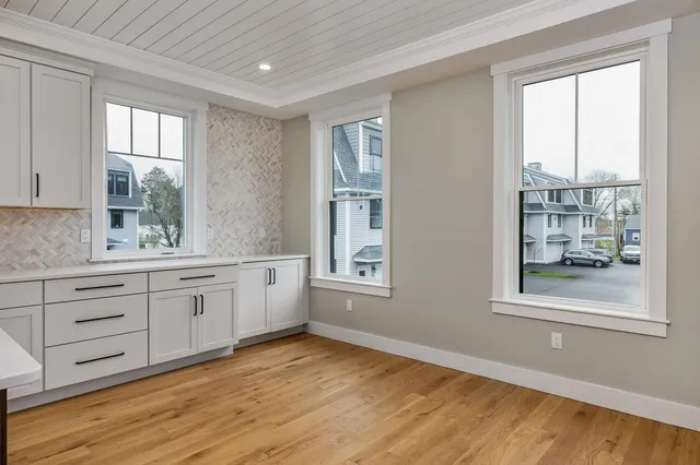 $1,450,000 | 22 Little Bay Drive, Dover, NH 03820