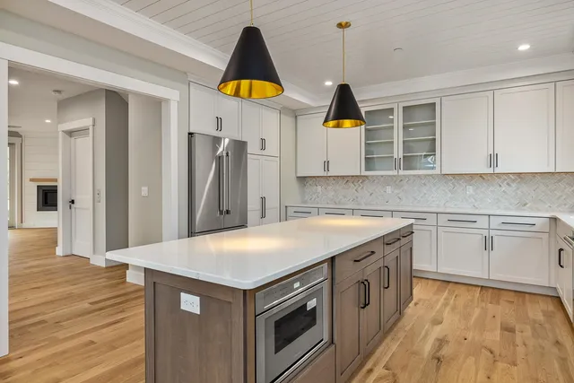 $1,450,000 | 22 Little Bay Drive, Dover, NH 03820