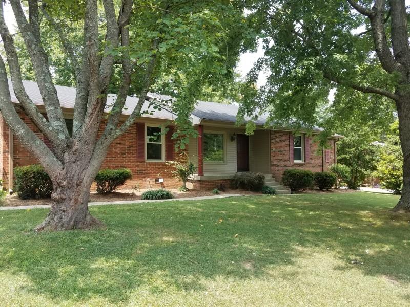 203 Lee Drive Springfield, TN 37172 - Photo 1 of 6 Gallery Image 1