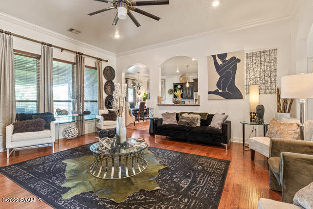 207 Timberland Ridge Boulevard Lafayette, LA 70507 - Photo 10 of 37 5