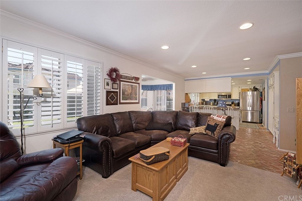 30247 Silver Ridge Court Temecula, CA 92591 - Photo 15 of 35