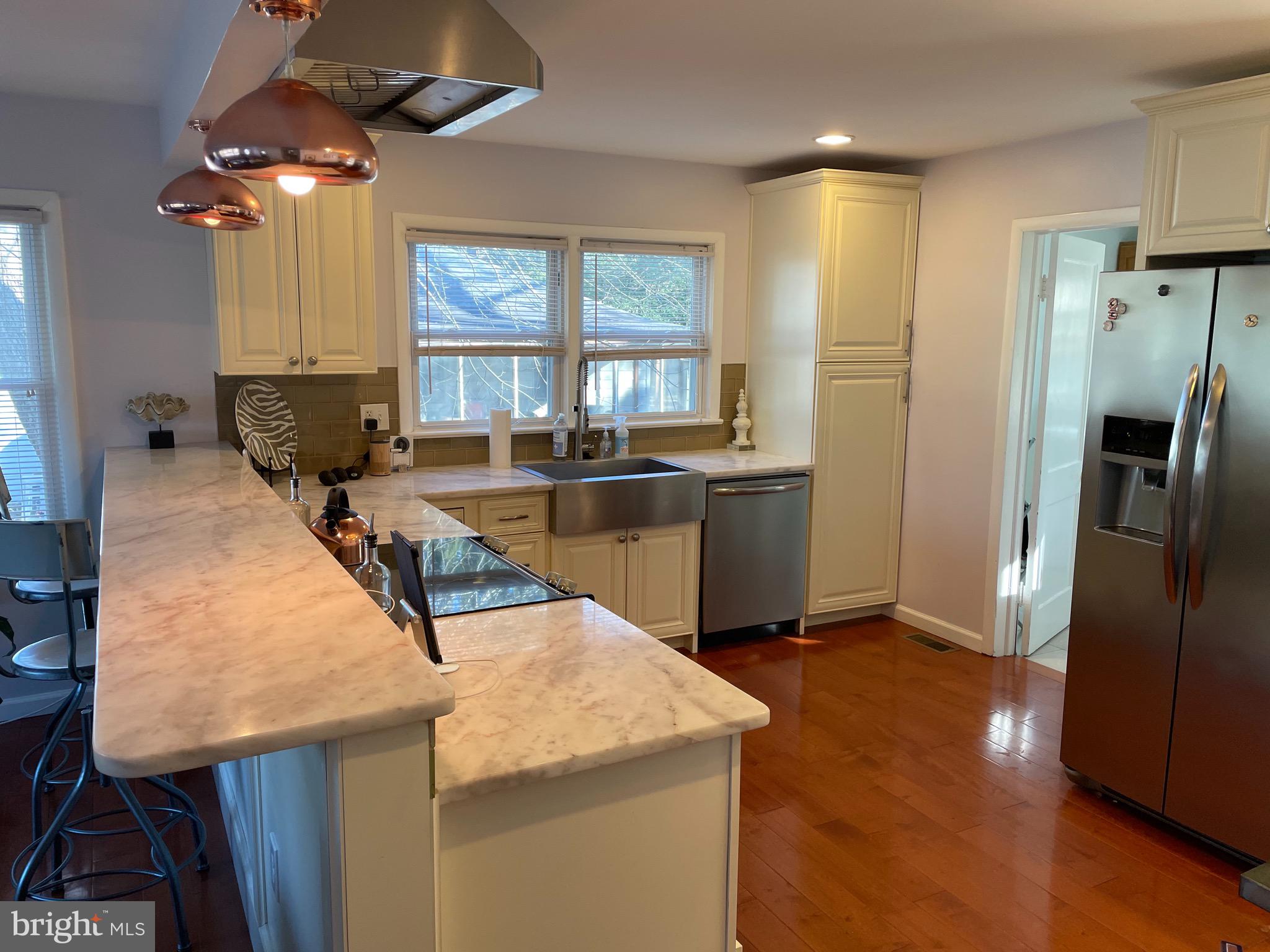 6305 Woodley Road Clinton, MD 20735 - Photo 4 of 16