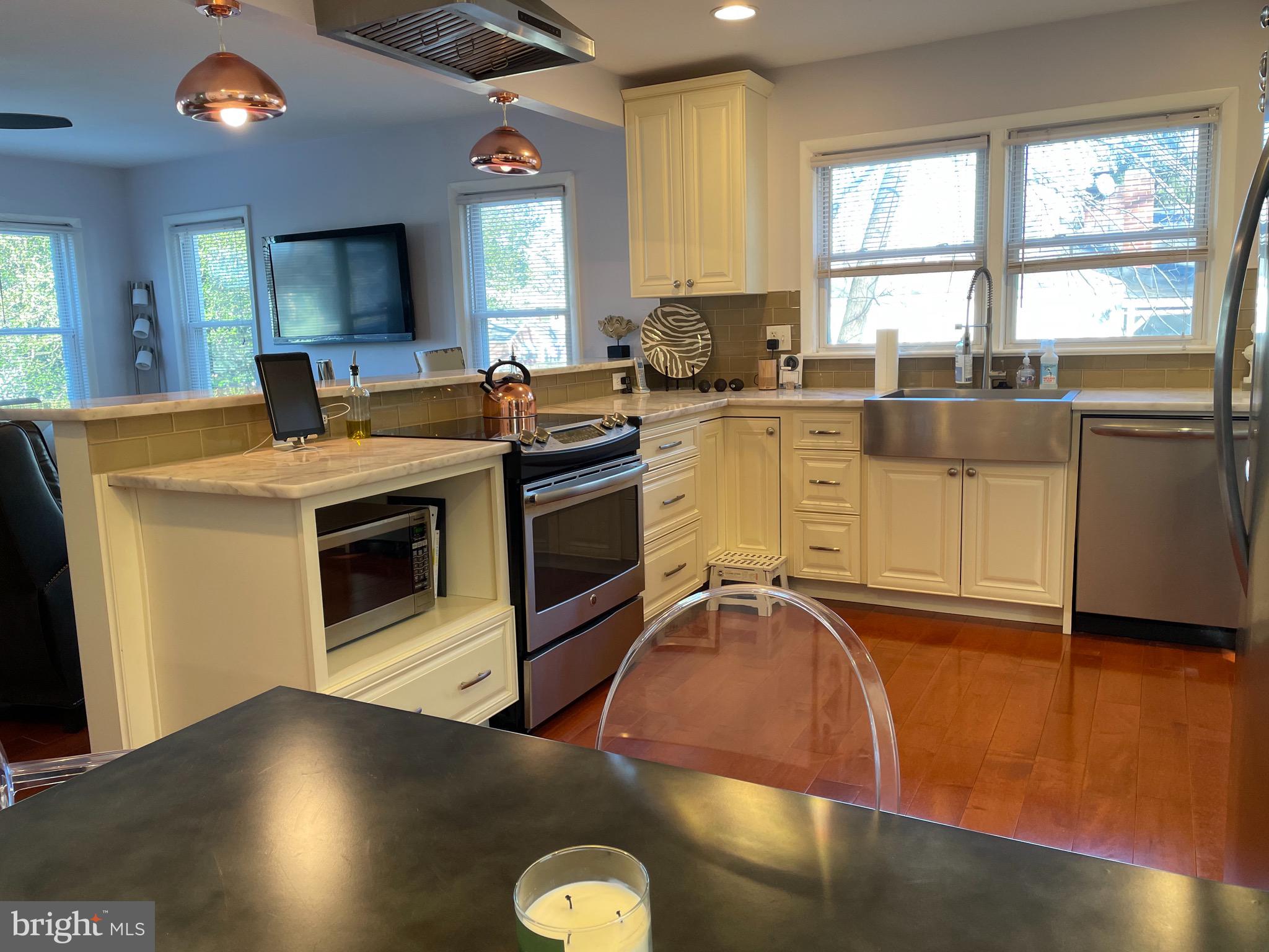 6305 Woodley Road Clinton, MD 20735 - Photo 6 of 16