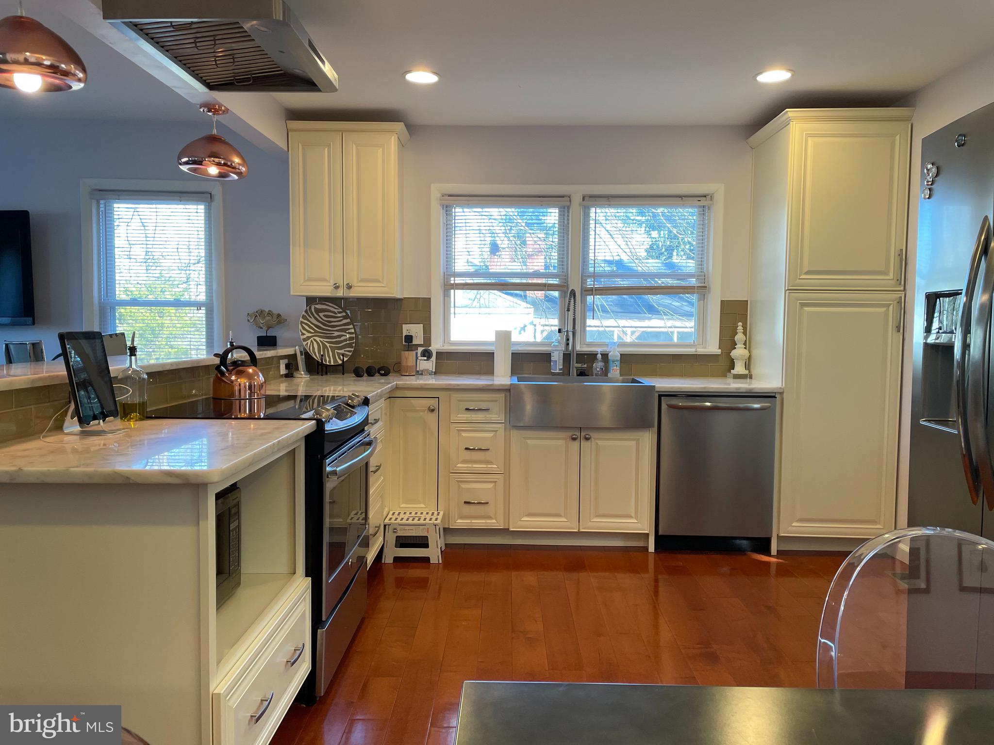 6305 Woodley Road Clinton, MD 20735 - Photo 7 of 16