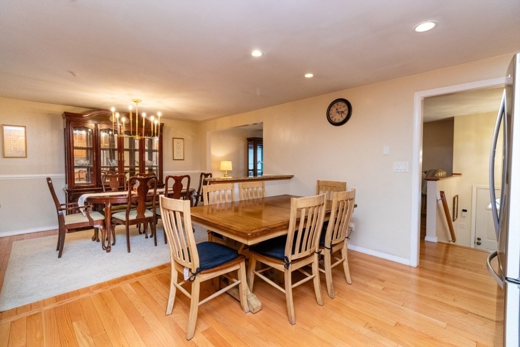 89 Fernandez Circle Randolph, MA 02368 - Photo 6 of 26
