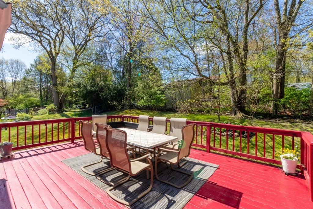 89 Fernandez Circle Randolph, MA 02368 - Photo 10 of 26