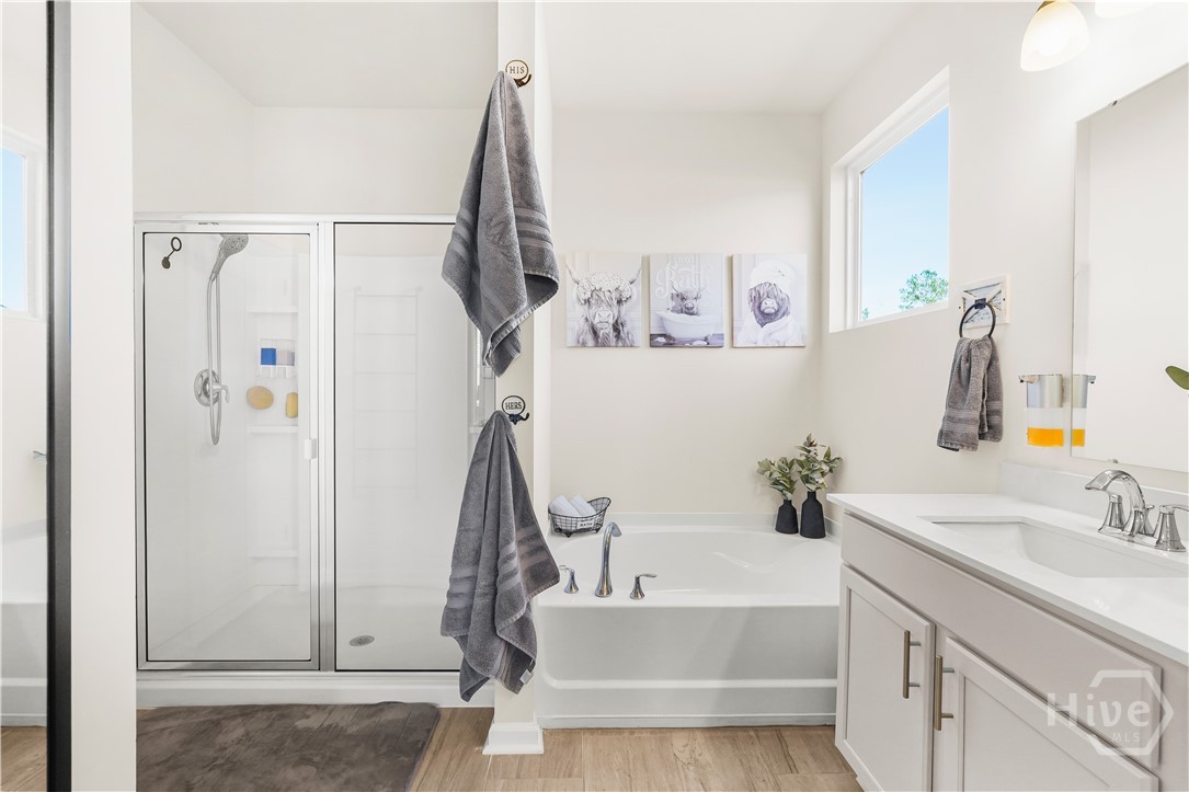 310 Merganser Drive Pooler, GA 31322 - Photo 28 of 36 Primary Bathroom (3)