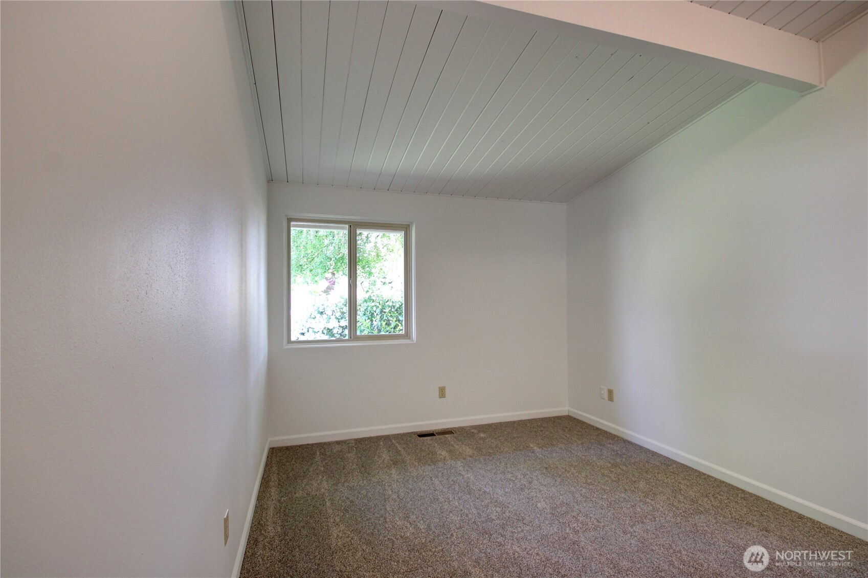 16972 Vaughn Road Mount Vernon, WA 98273 - Photo 19 of 34 Gallery Image 19