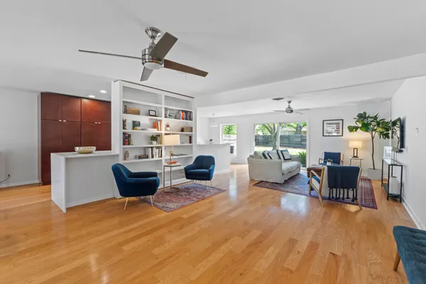 $695,000 | 5511 Delwood Drive, Austin, TX 78723