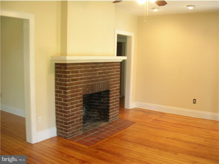 294 South Highland Road Springfield, PA 19064 - Photo 6 of 18 Living Room