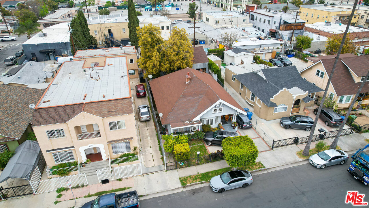 2905 West 14th Street Los Angeles, CA 90006 - Photo 12 of 16