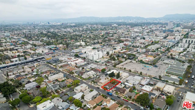 an aerial view of multiple house