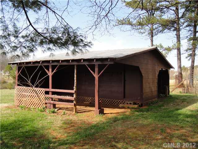 10225 Old Camden Road Midland, NC 28107 - Photo 15 of 16