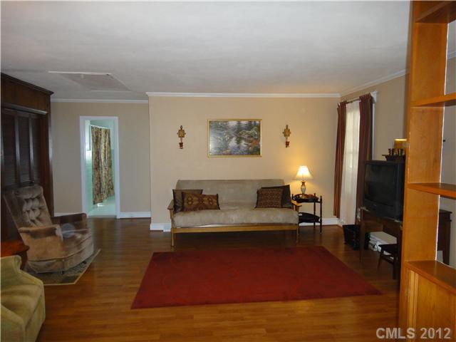 10225 Old Camden Road Midland, NC 28107 - Photo 7 of 16