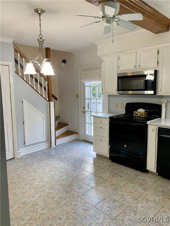 3237 Huntington Trail Cascade, VA 24069 - Photo 13 of 30 Kitchen with ceiling fan with notable chandelier,