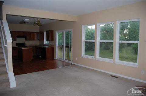 453 Otter Run Road Holly, MI 48442 - Photo 5 of 12 20226084-4.JPG