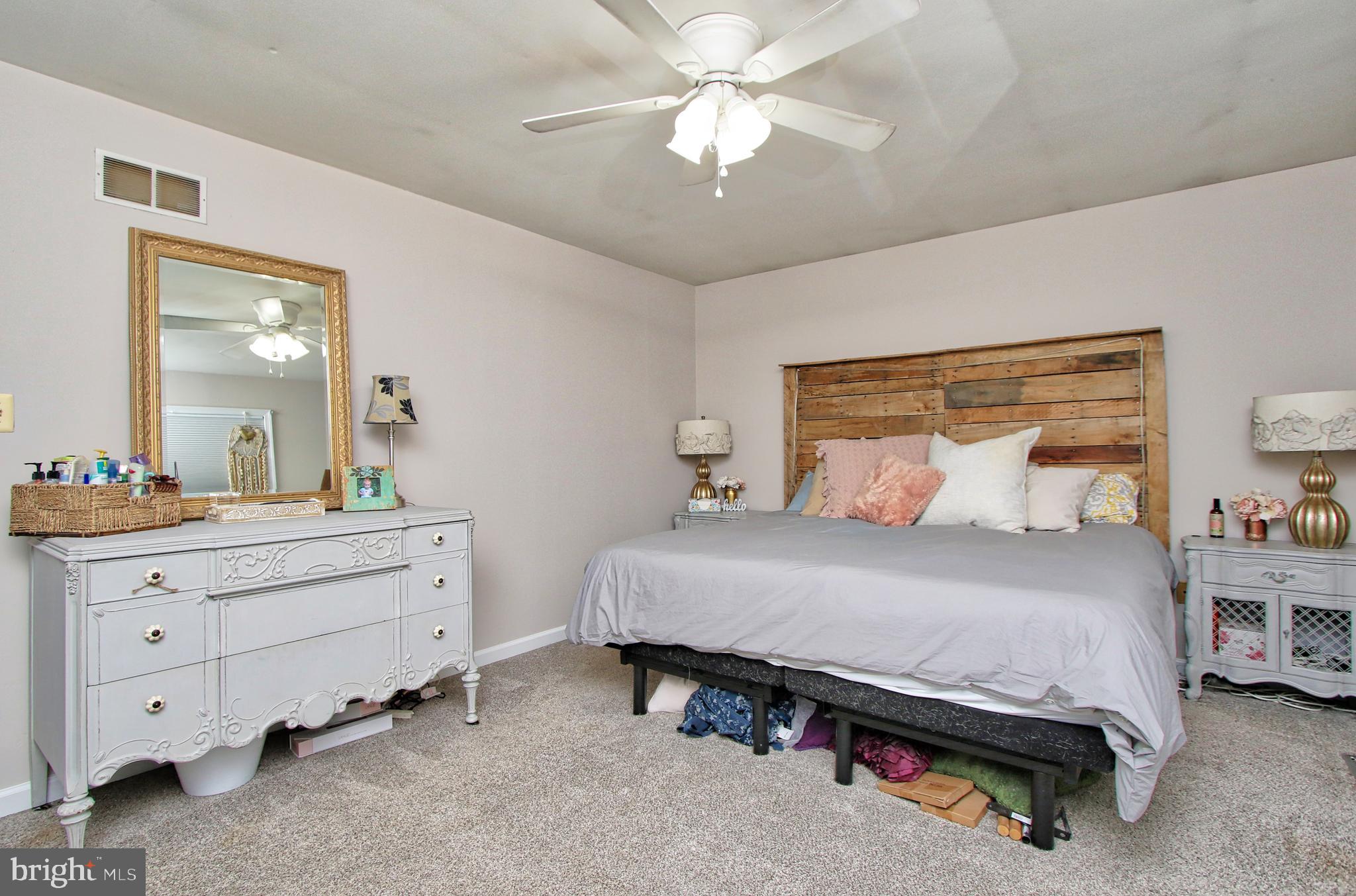645 Uniontown Road Westminster, MD 21158 - Photo 17 of 38 Gallery Image 17