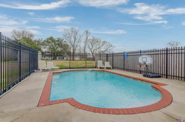 $387,000 | 4632 McKenzie Lane, Brusly, LA 70719