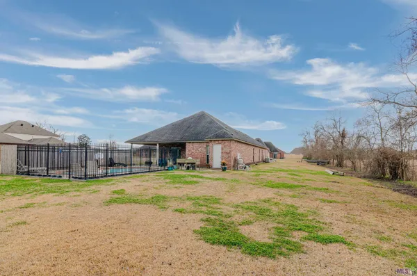 $367,000 | 4632 McKenzie Lane, Brusly, LA 70719